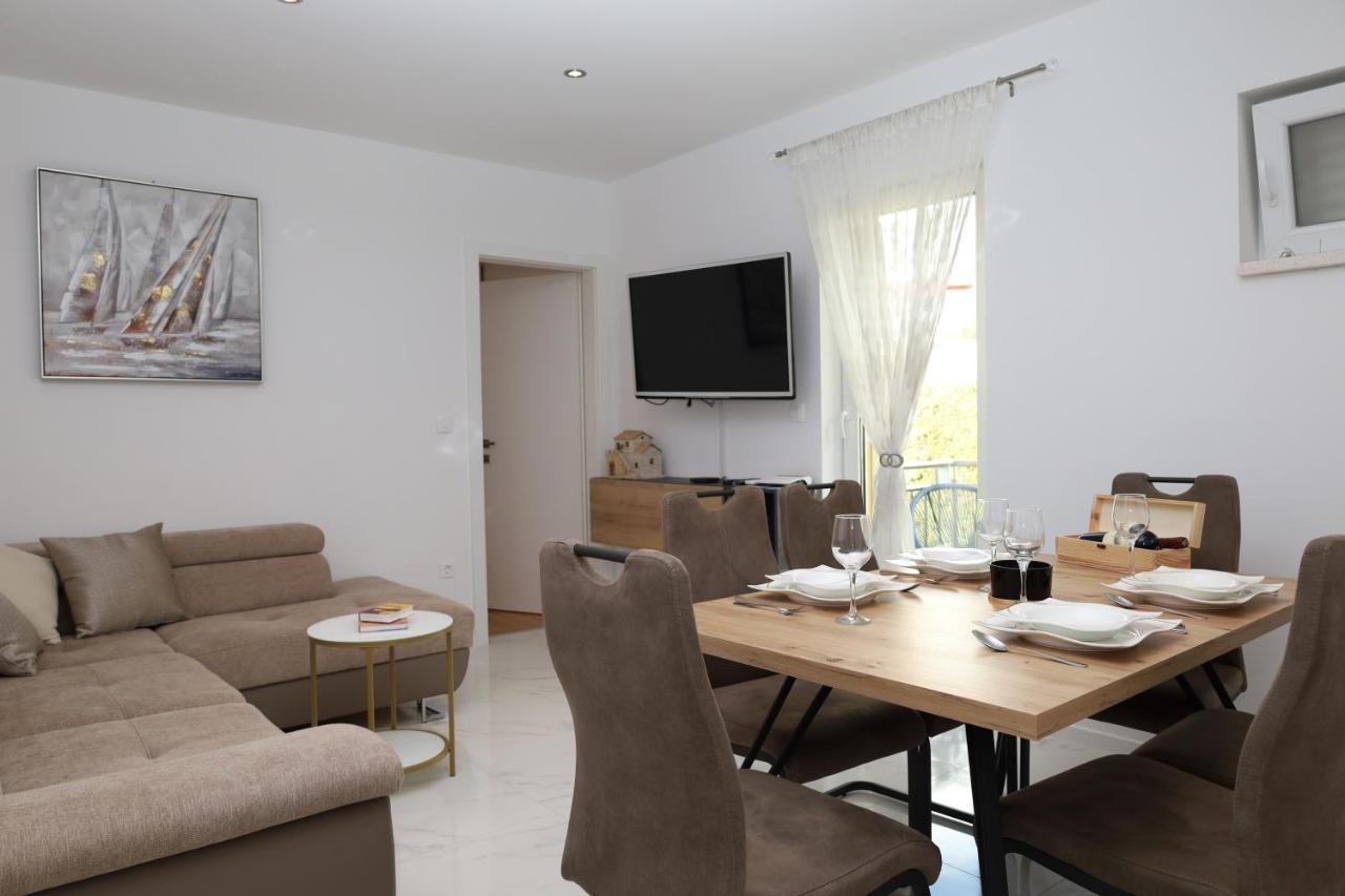 Dalmata D Apartment Podstrana Exterior photo
